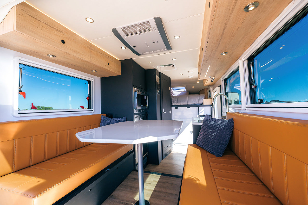 STO GXV WILD Interior Galley